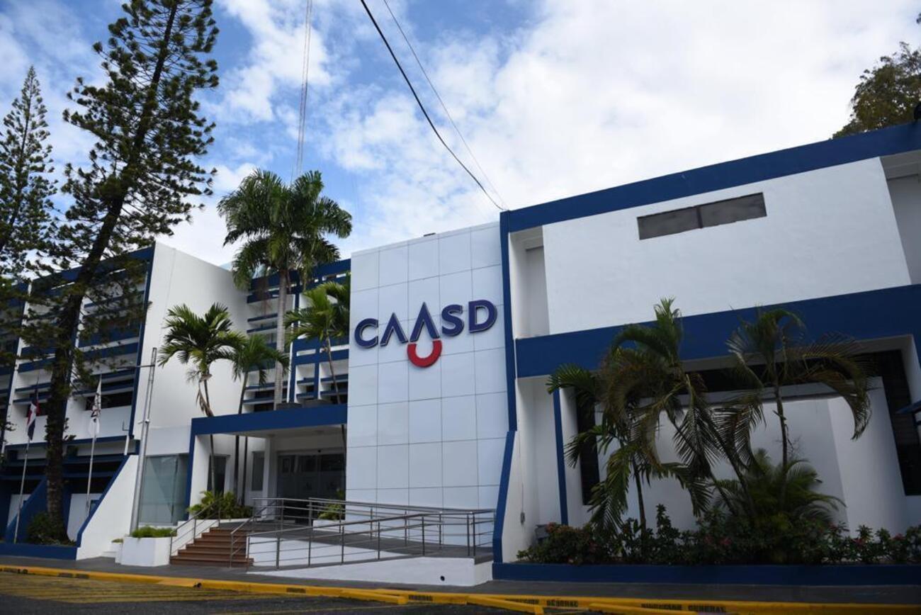 Caasd informa acueductos operan con normalidad en GSD; producción agua potable en 424 millones de galones diarios