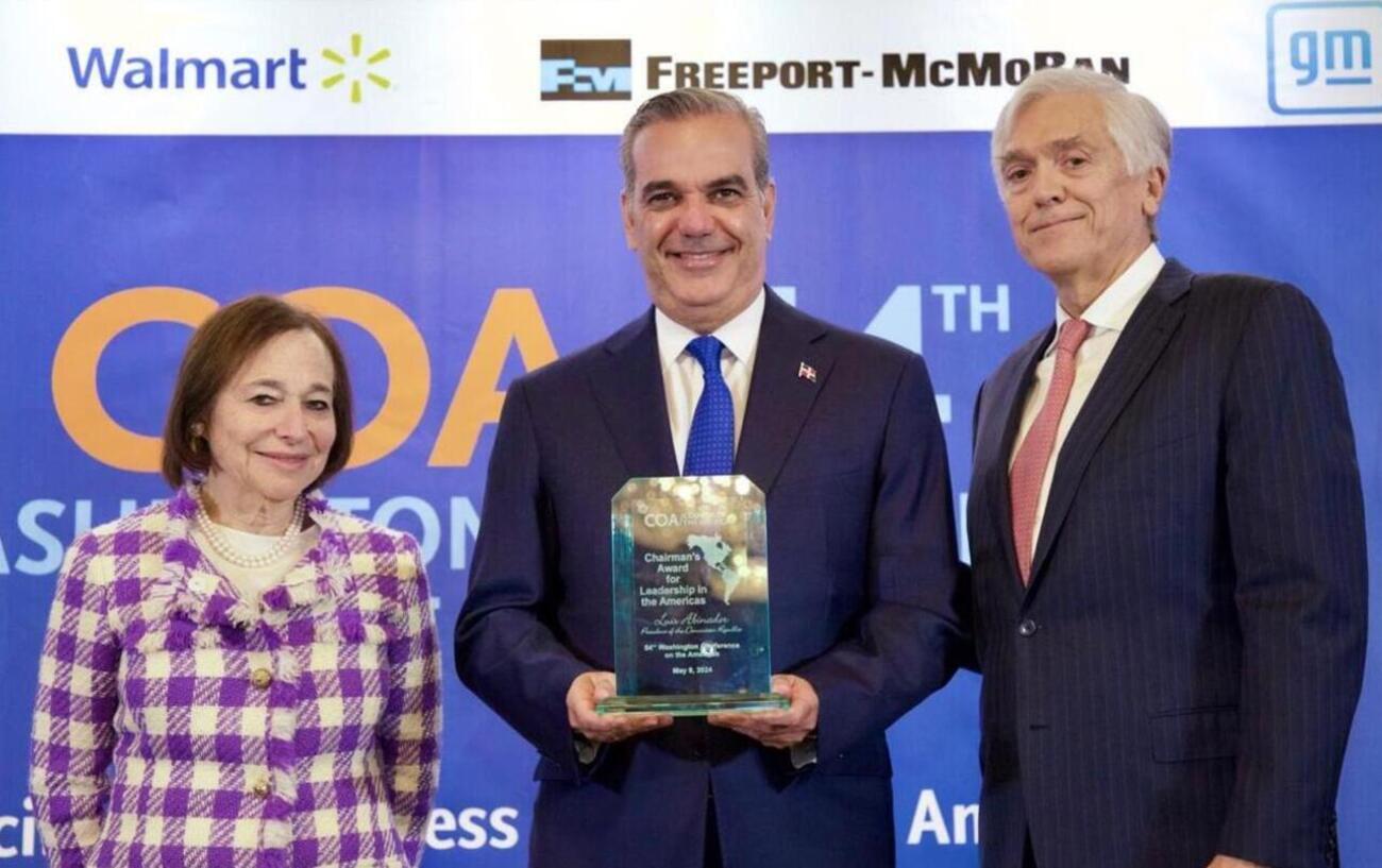 Luis Abinader, primer presidente dominicano en recibir premio Chairman’s Award for Leadership in the Americas por su liderazgo en la región