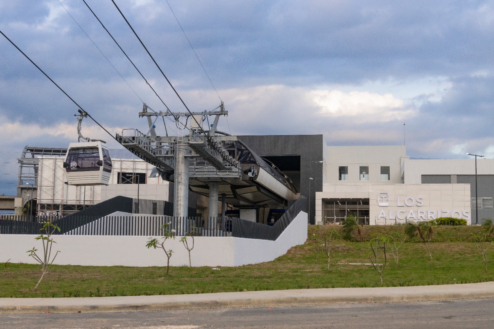 Mantenimiento programado del teleférico de Los Alcarrizos del 19 al 28 de junio: OMSA habilitará autobuses para usuarios