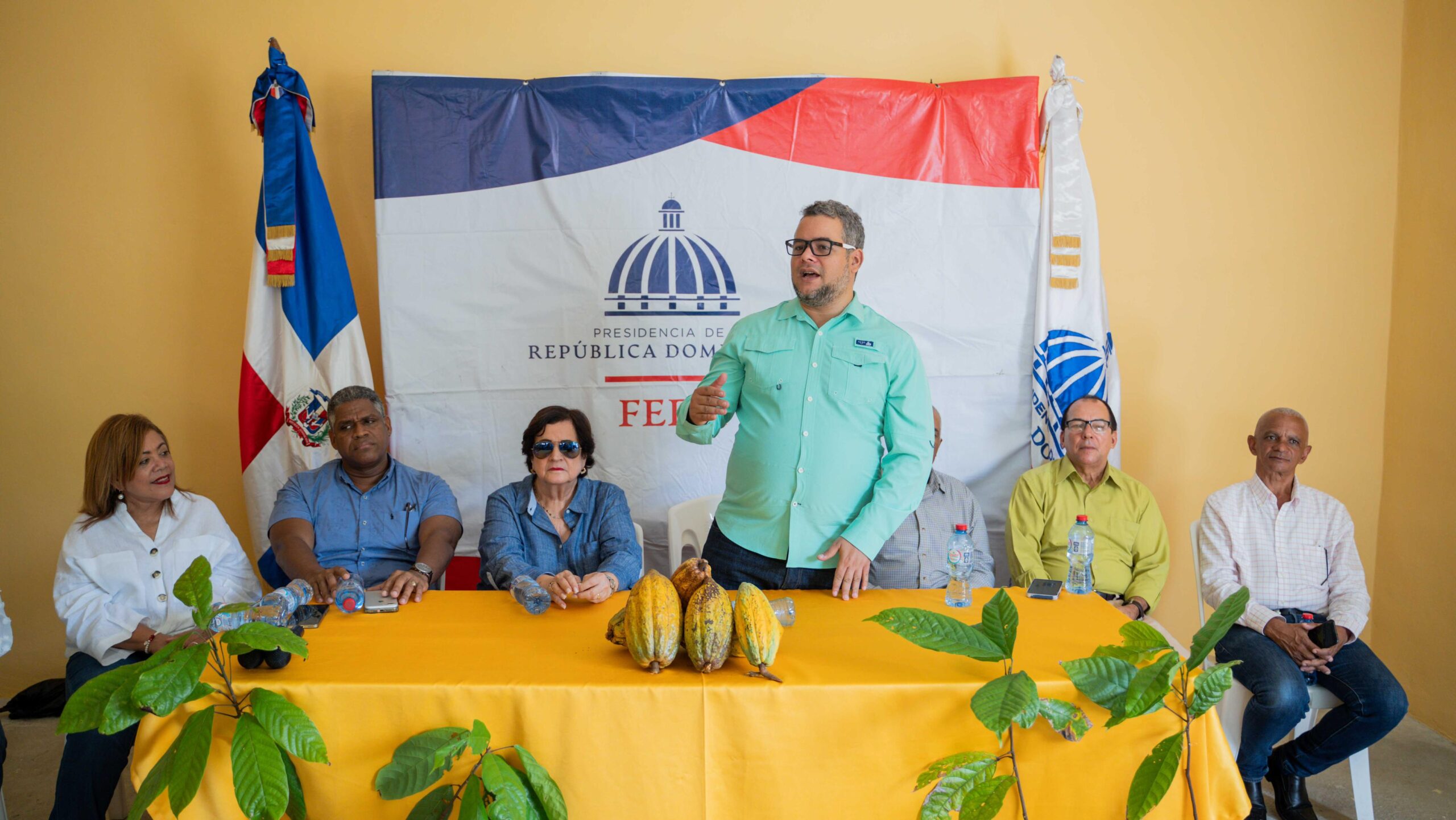 El FEDA inaugura moderno centro de acopio de cacao en El Seibo en el Día Mundial del Cacao, celebrando precios históricos de USD 7,800 por tonelada