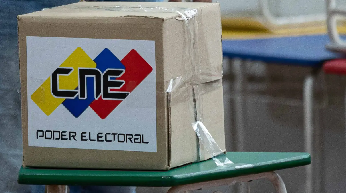 Instaladas más del 96 % de las mesas electorales para las elecciones presidenciales en Venezuela