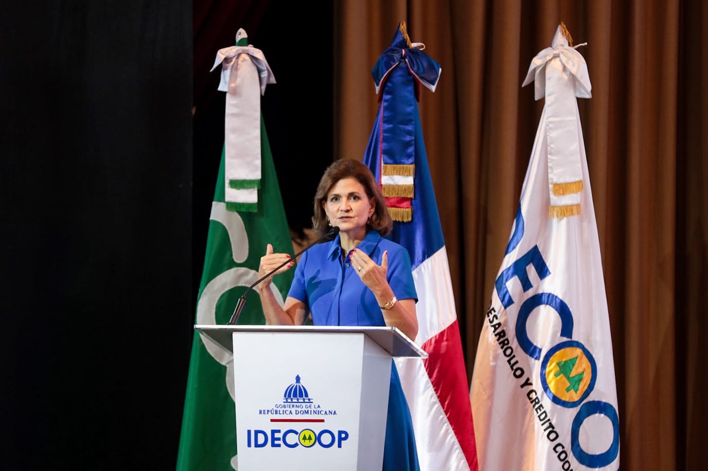 Vicepresidenta Raquel Peña destaca el rol transformador del cooperativismo en la economía dominicana