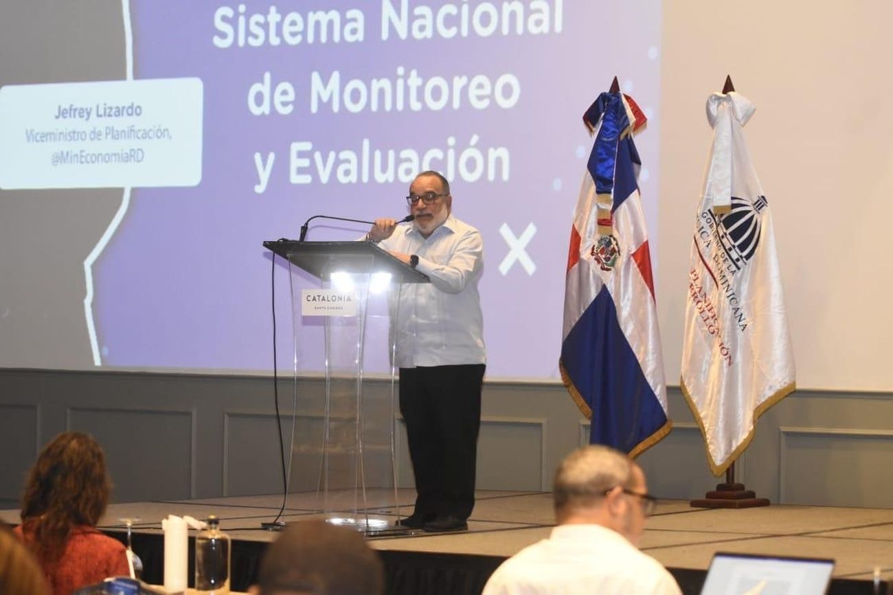 Destacan retos y oportunidades del sistema de monitoreo y evaluación en el país