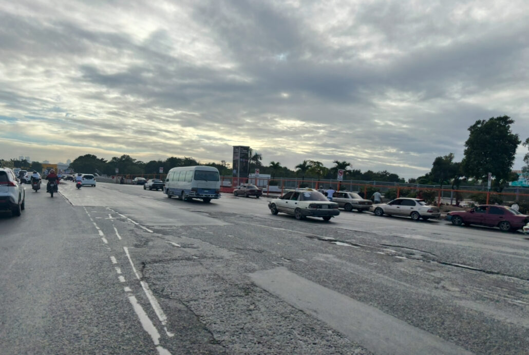 Así luce la autopista Duarte este sábado en la mañana: tránsito despejado