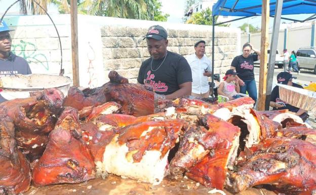 La libra de cerdo asado se vende entre RD$400 y RD$650 esta Navidad