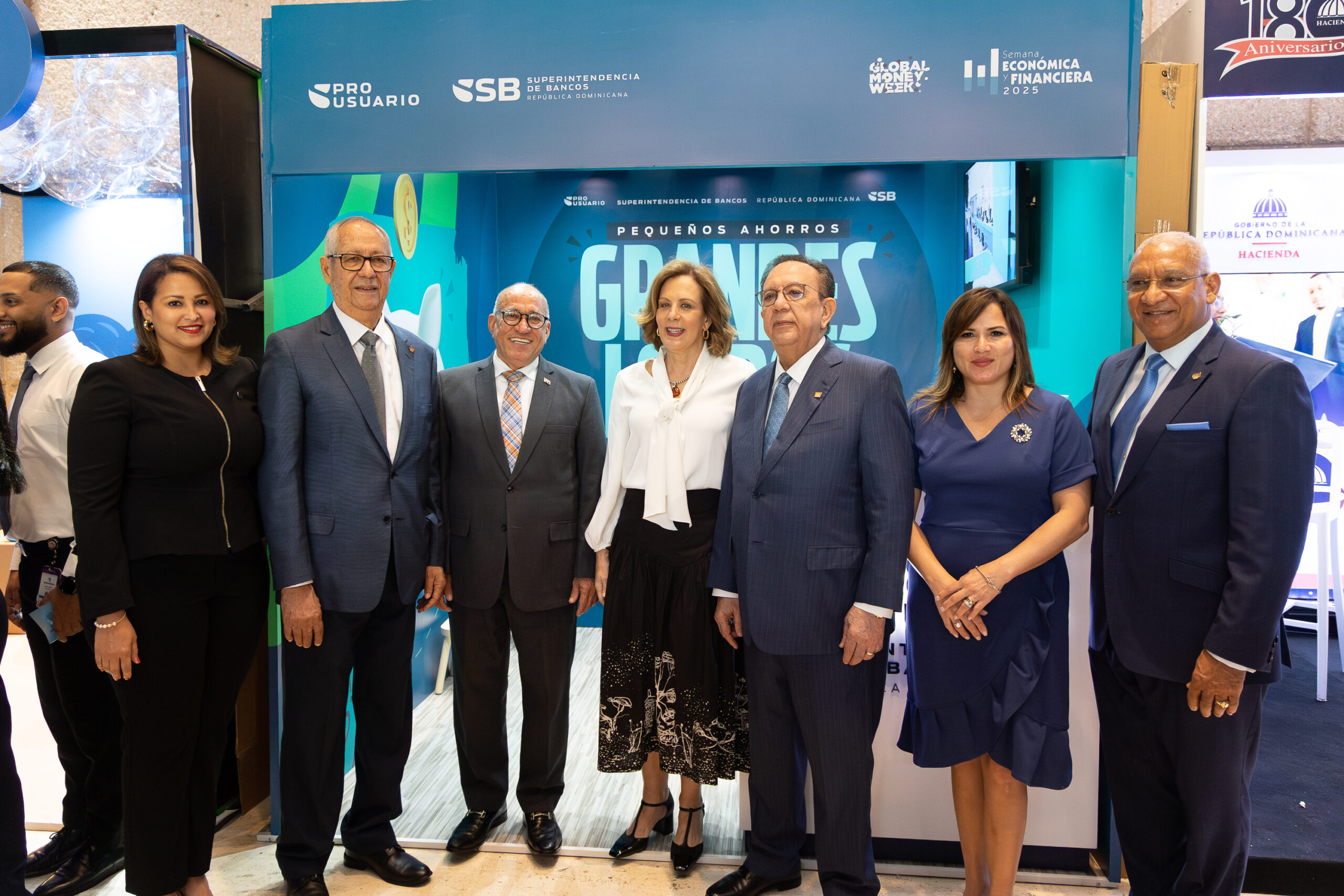 SB impulsa la educación financiera en los jóvenes