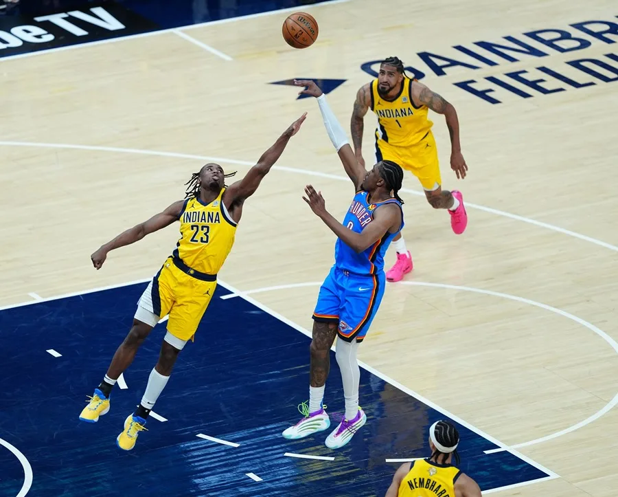 Los Pacers funden a los Thunder y toman ventaja en la serie