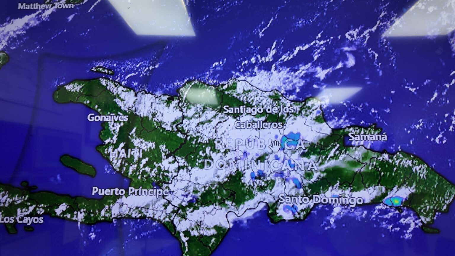 Onda tropical provocará lluvias en varias provincias; altas temperaturas persistirán, según Indomet