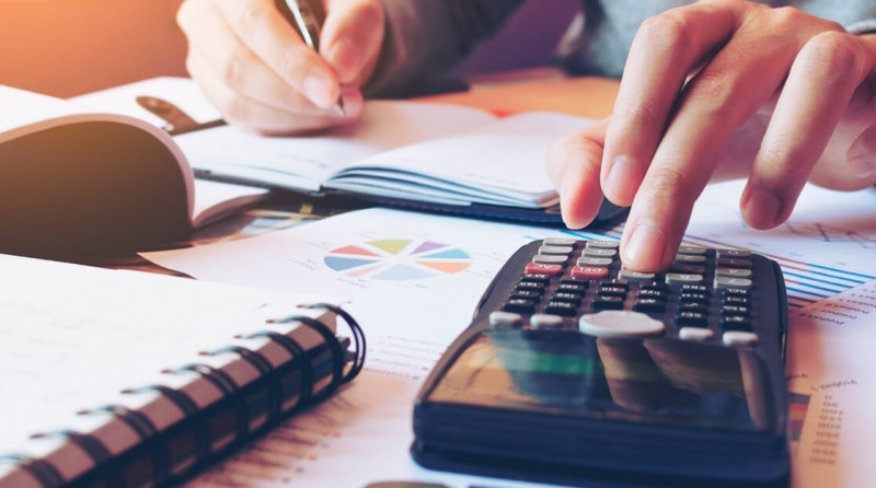 Economistas observan presupuesto 2025 pasará de 1 billón 662, millones