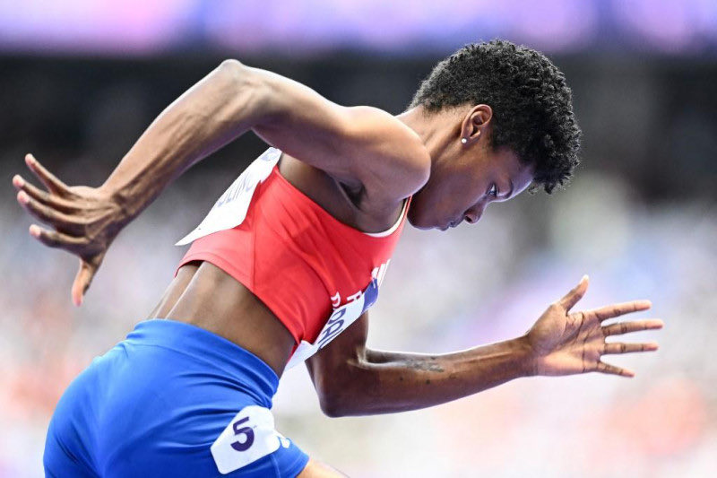 Marileidy Paulino abre defensa de su título mundial este domingo en Tokio