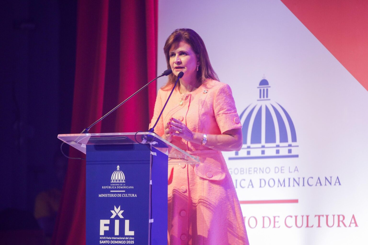 Raquel Peña define la Feria del Libro 2025 como un espejo de la identidad y la esperanza del pueblo dominicano
