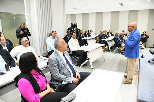 Cámara de Diputados realiza conferencia sobre salud renal y de próstata