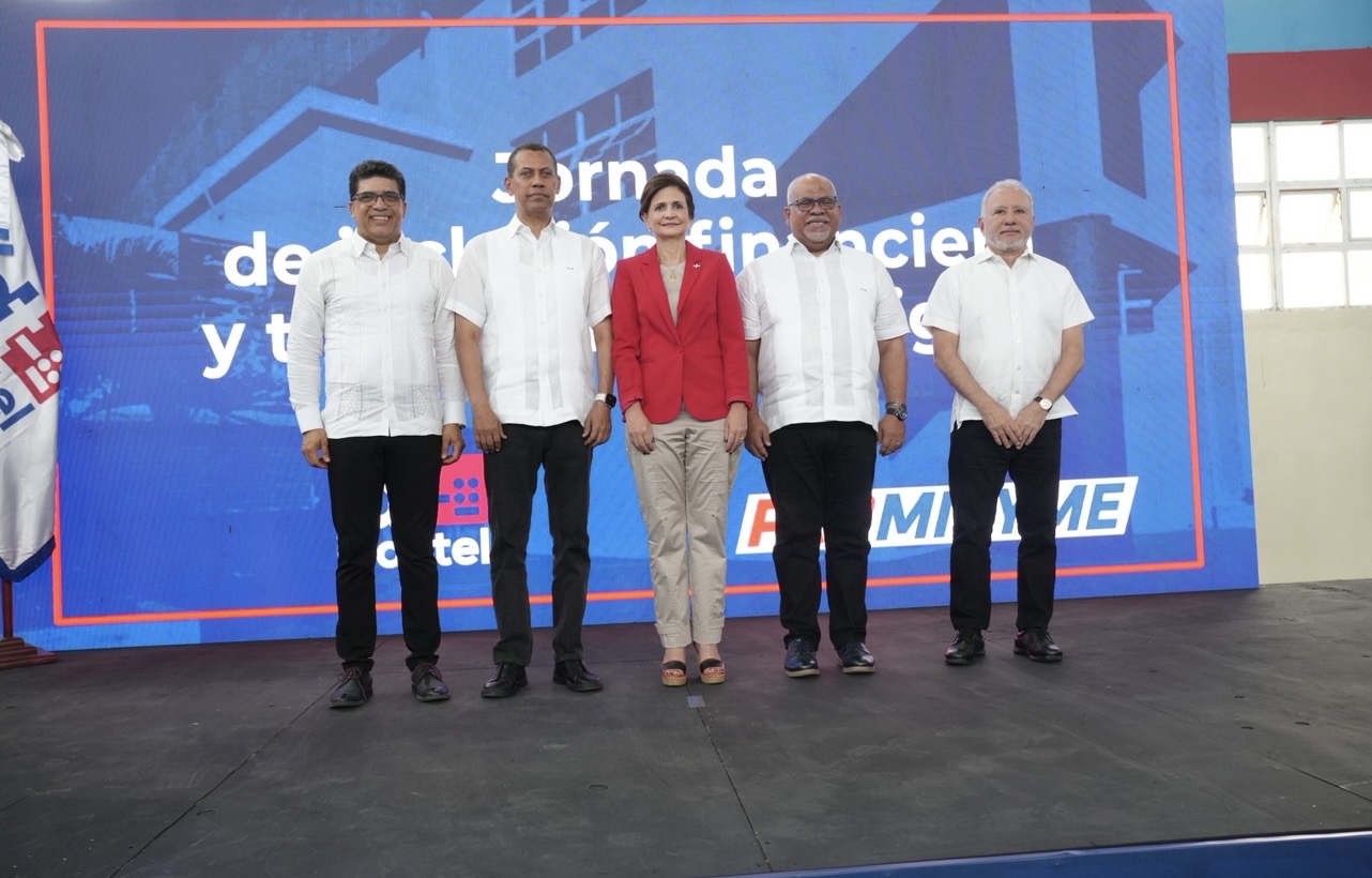 Promipyme e Indotel impulsan jornada de inclusión financiera y transformación digital en Los Mina