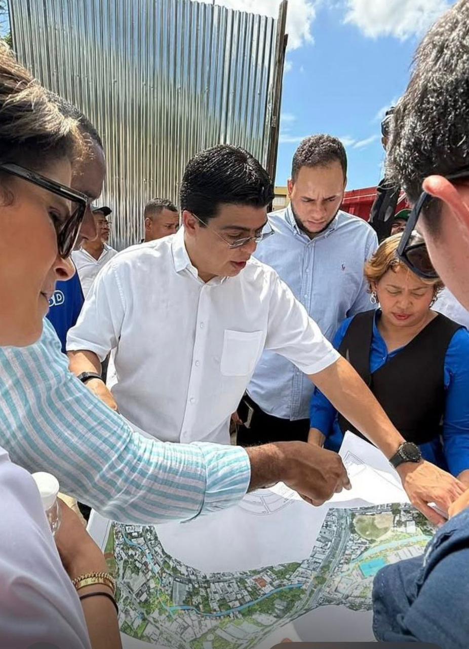 CAASD anuncia trabajos de empalme de tuberías y drenado de línea en la avenida Gregorio Luperón