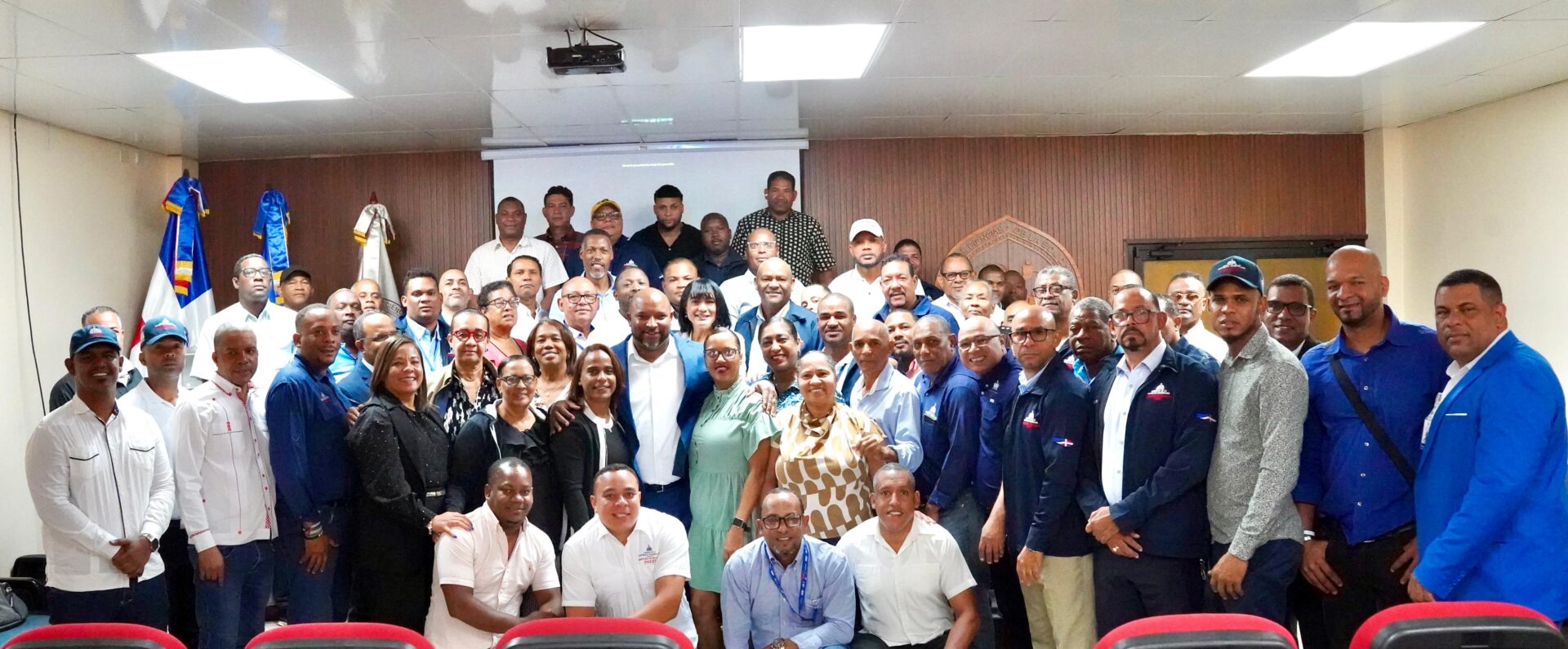 INEFI consolida agenda nacional de Educación Física junto a técnicos docentes