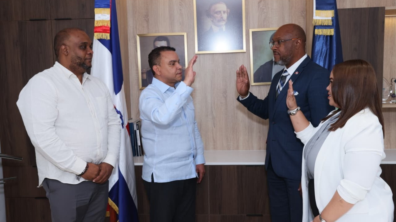 SNS juramenta autoridades en Hospital Antonio Musa y refuerza humanización de servicios de salud