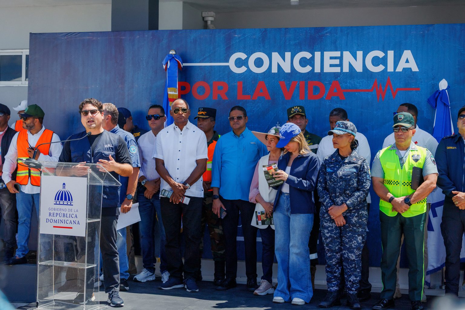 RD Vial impulsa la seguridad y la movilidad con avances en iluminación, mantenimiento y capacidad operativa durante abril