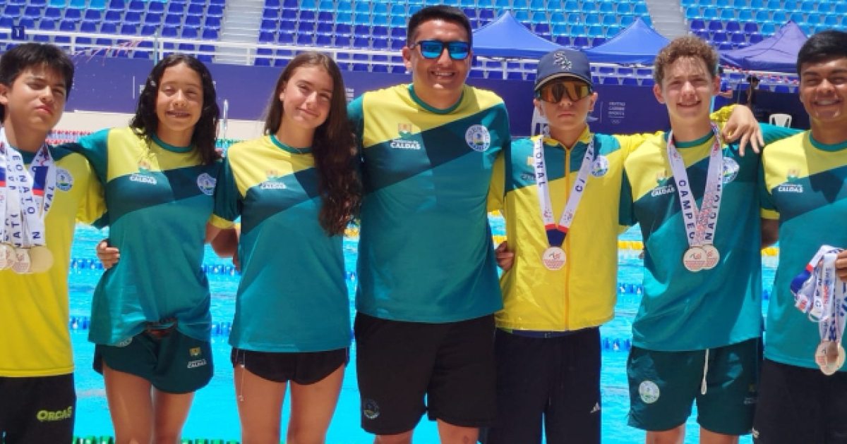 Nadadores caldenses sumaron 11 medallas en el XI Dominican Republic Internacional Swim Open 2026 vía @lapatriacom