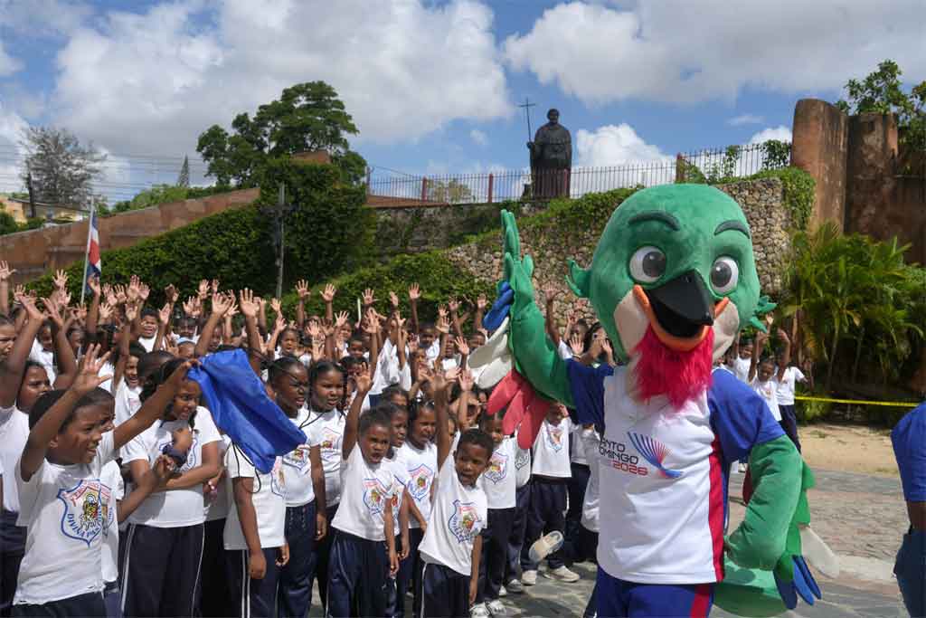 Programa «Colí en tu Escuela» promueve Juegos Santo Domingo 2026