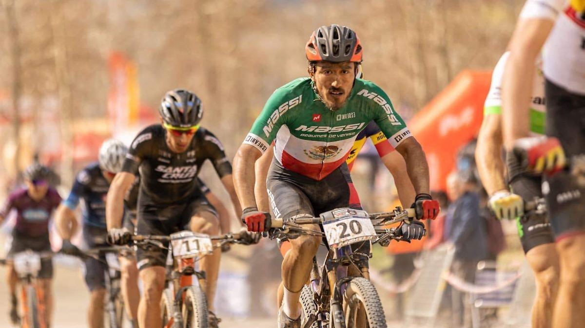 Gerard Ulloa se consagra monarca continental en el ciclismo de montaña