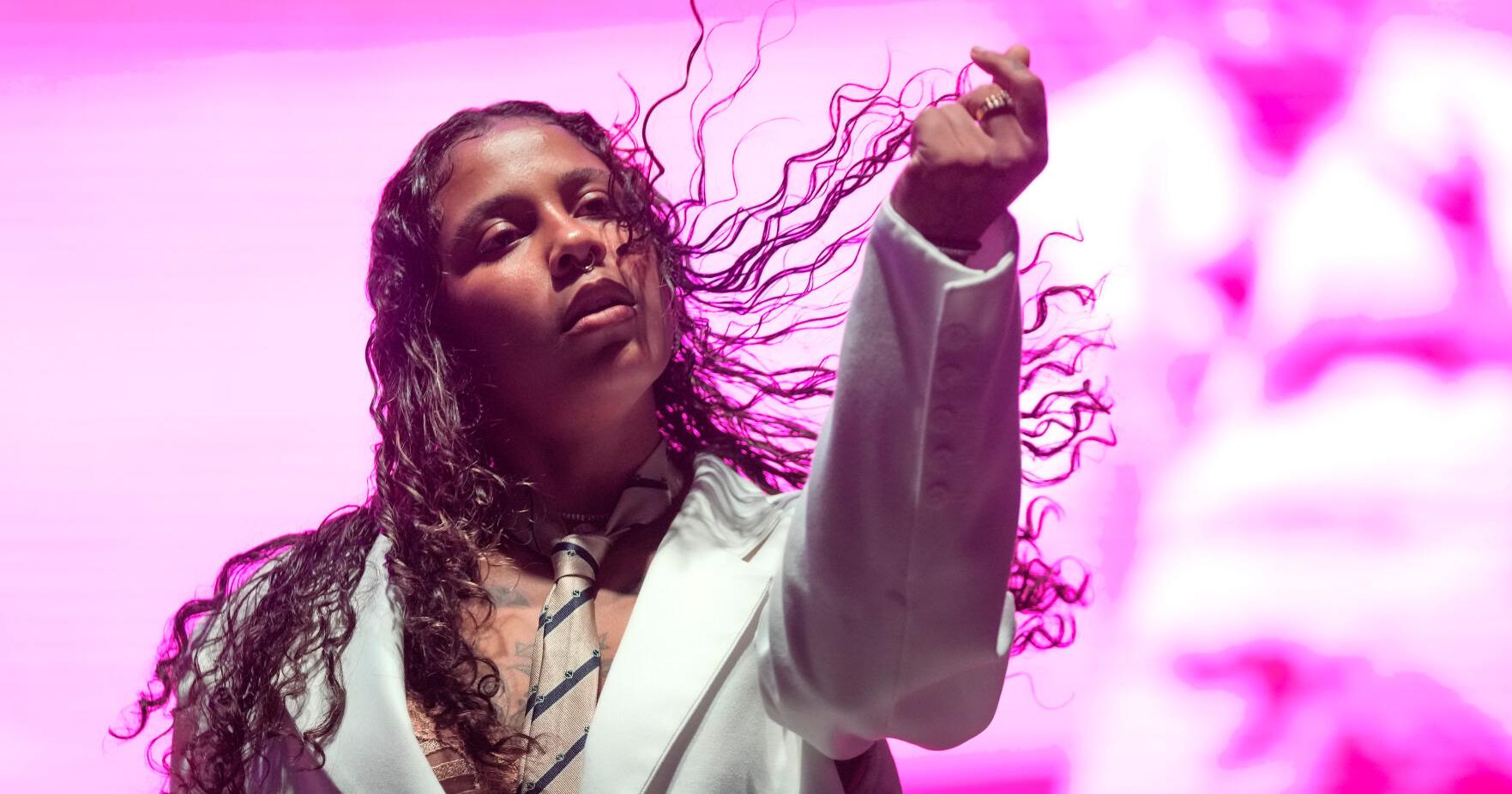 Tokischa comparte su camino a la recuperación en “Amor & Droga”