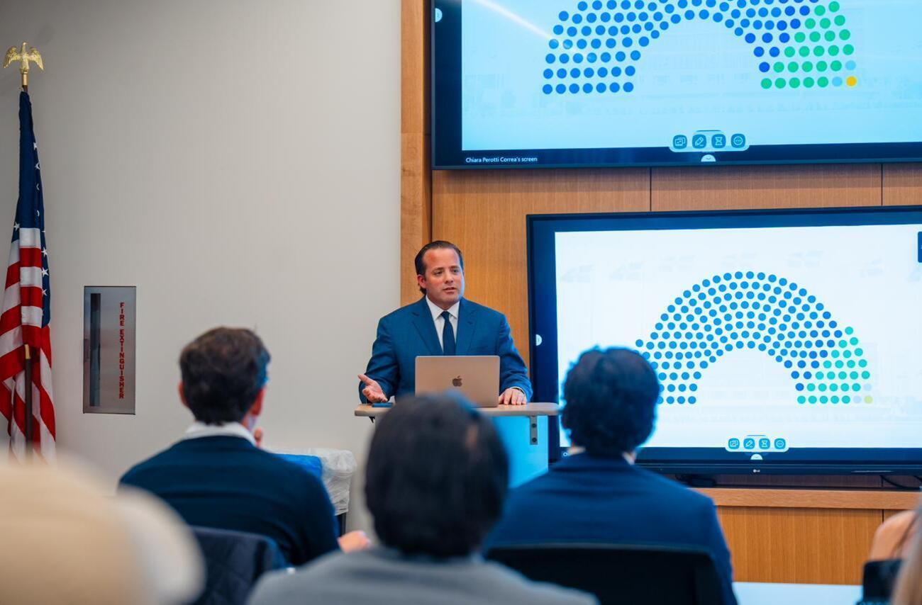 Ministro José Paliza en Georgetown: “EE.UU. es nuestro principal aliado, nuestro amigo más importante”