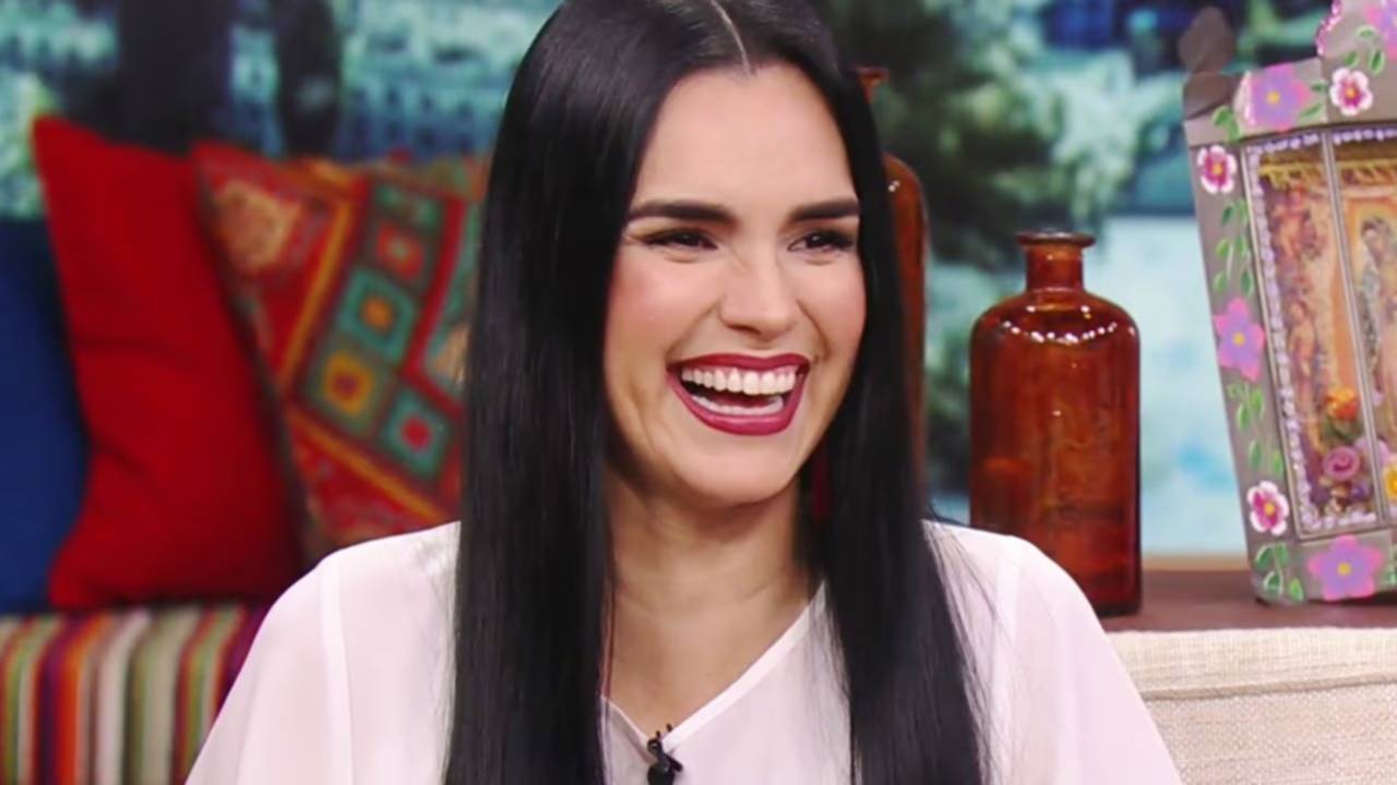 Scarlet Ortiz engañó a todos con un falso cambio de look