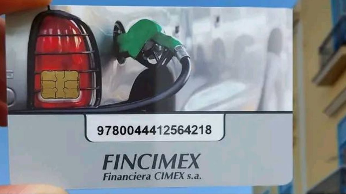 Investigaciones en Cuba revelan uso de tarjetas personales para extraer combustible estatal