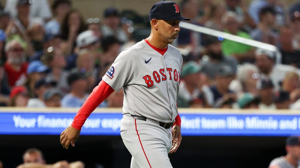 Bombazo en la MLB: Boston Red Sox despiden a Alex Cora tras un difícil inicio de temporada
