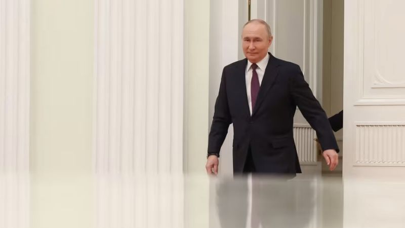Rusia se enfrenta a una primavera de descontento, y Putin está respondiendo de la única manera que sabe