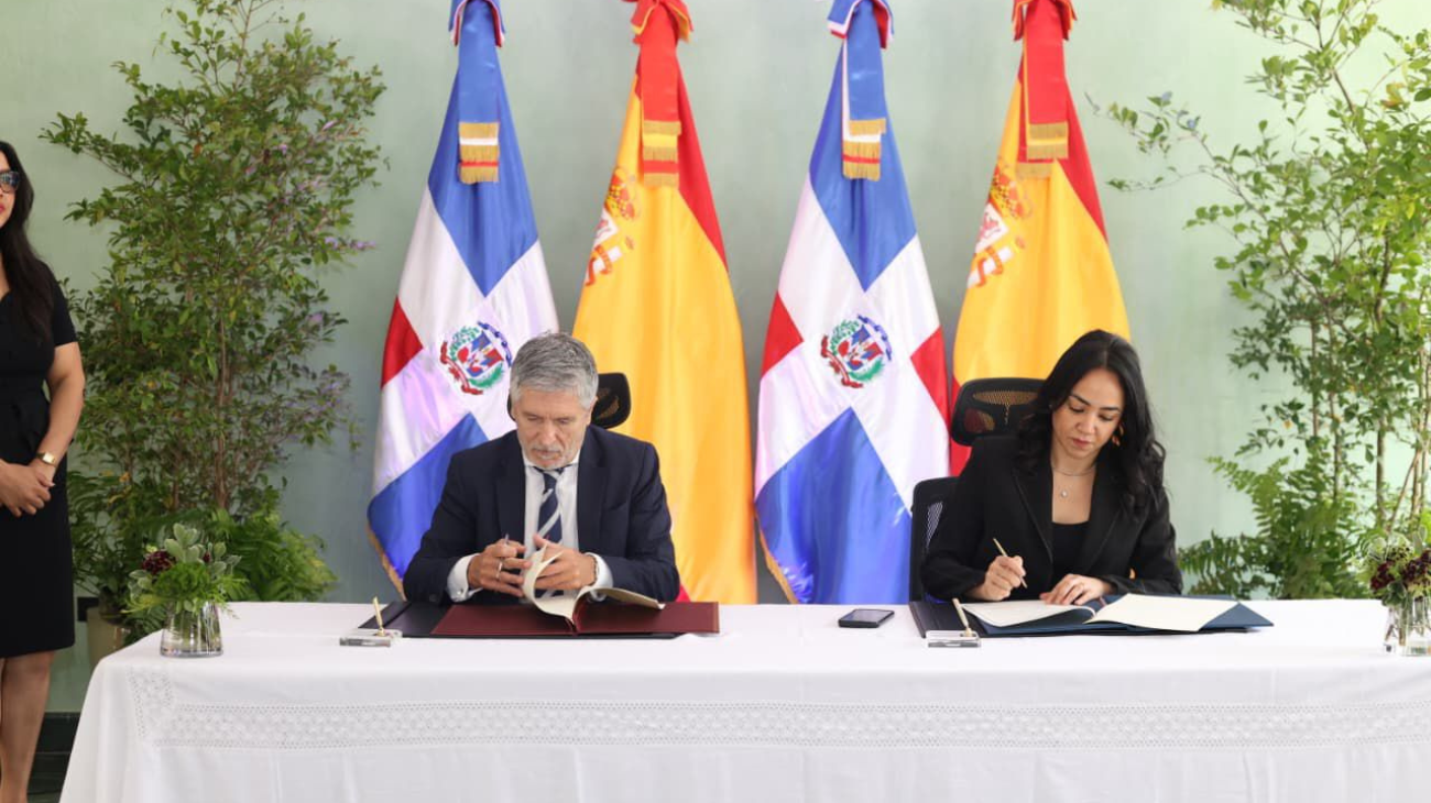 República Dominicana firma tratado con España para fortalecer la prevención y detección del crimen organizado