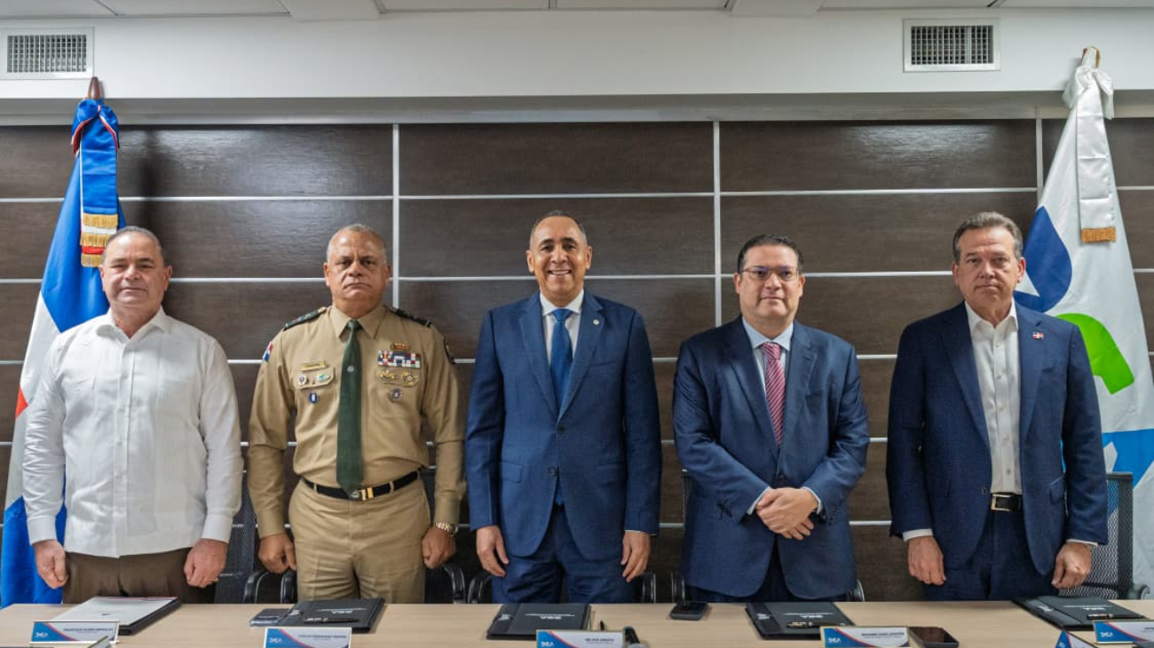 Director de Aduanas preside primera reunión del Comité Nacional de Gestión de Riesgo en Materia de Comercio de Bienes