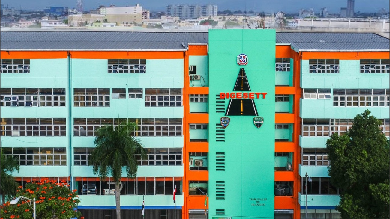 Más de 834,000 motociclistas fueron fiscalizados en 2025 por violaciones a la Ley 63-17