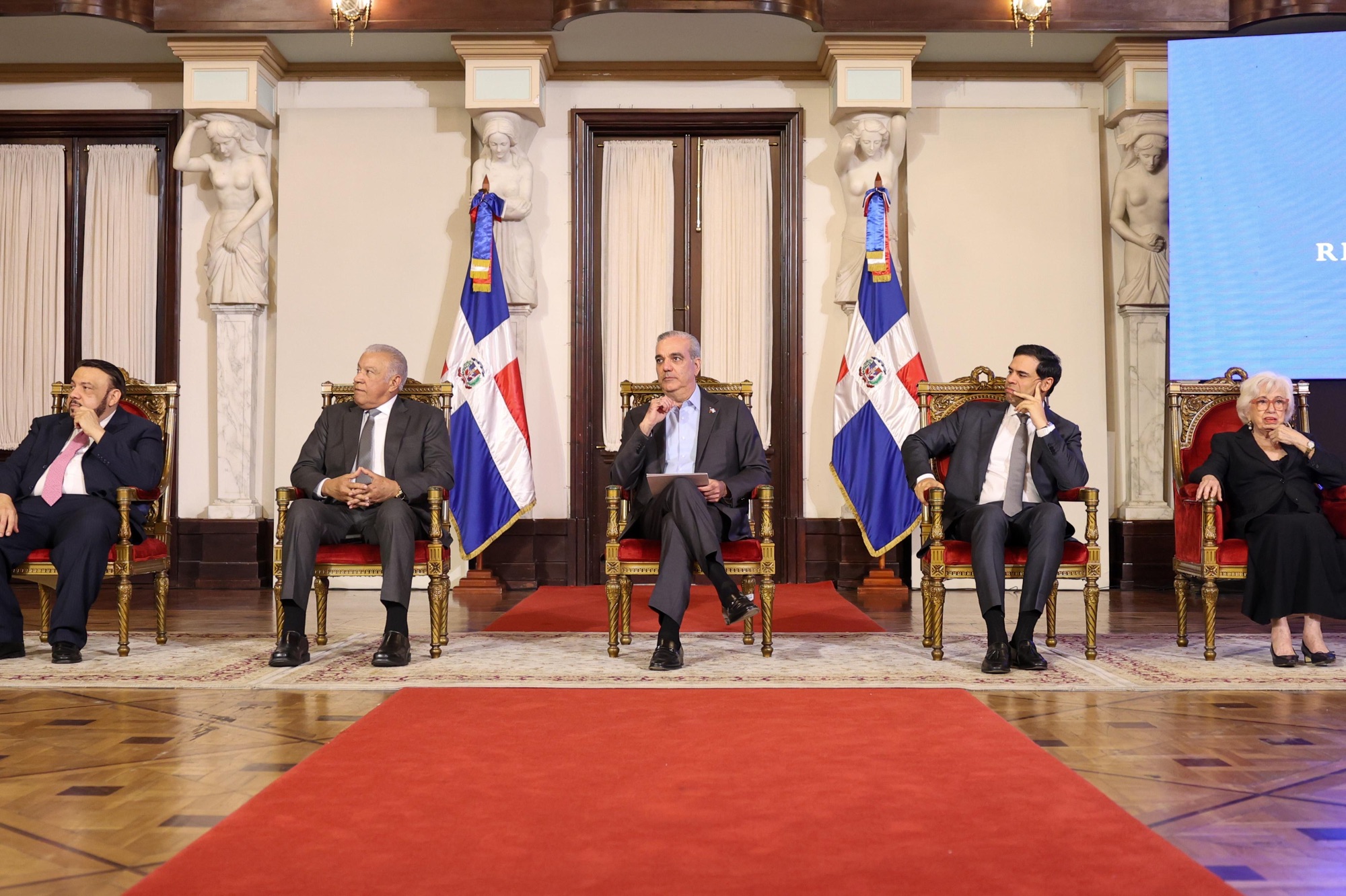Presidente Abinader otorga condecoración póstuma de la Orden del Mérito de Duarte, Sánchez y Mella en el Grado de Gran Cruz Placa de Oro, al expresidente Ulises Francisco Espaillat