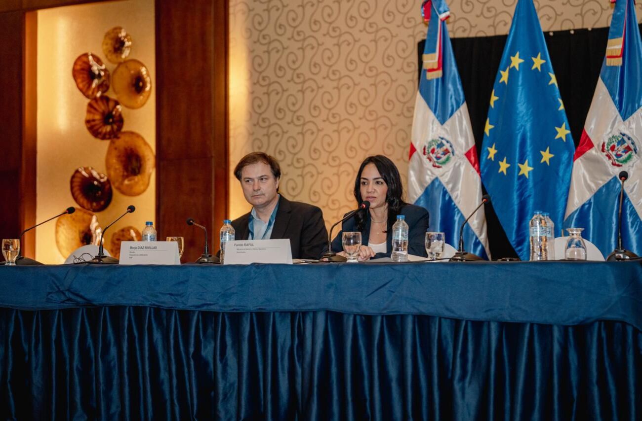 Ministerio de Interior y Policía impulsa cooperación internacional en políticas de drogas