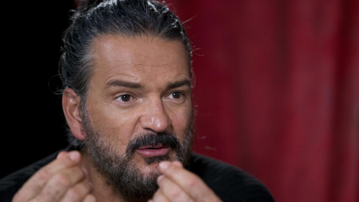 Arjona encuentra dominicano que fue captado cantando 'Historia de taxi': “¿Y si lo invitamos a Argentina?”