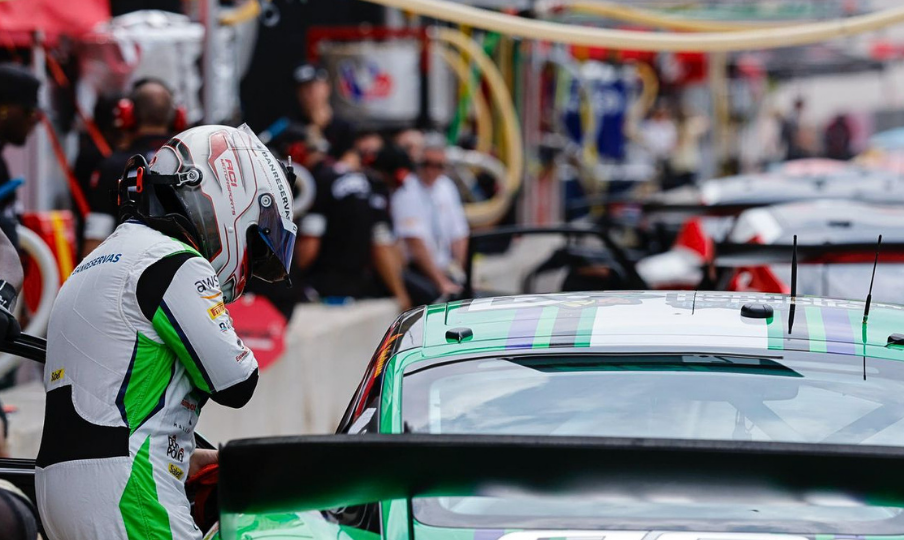 Jimmy Llibre representará la bandera dominicana en Sebring Florida, como único latino en la categoría PRO del GT4 América 2026