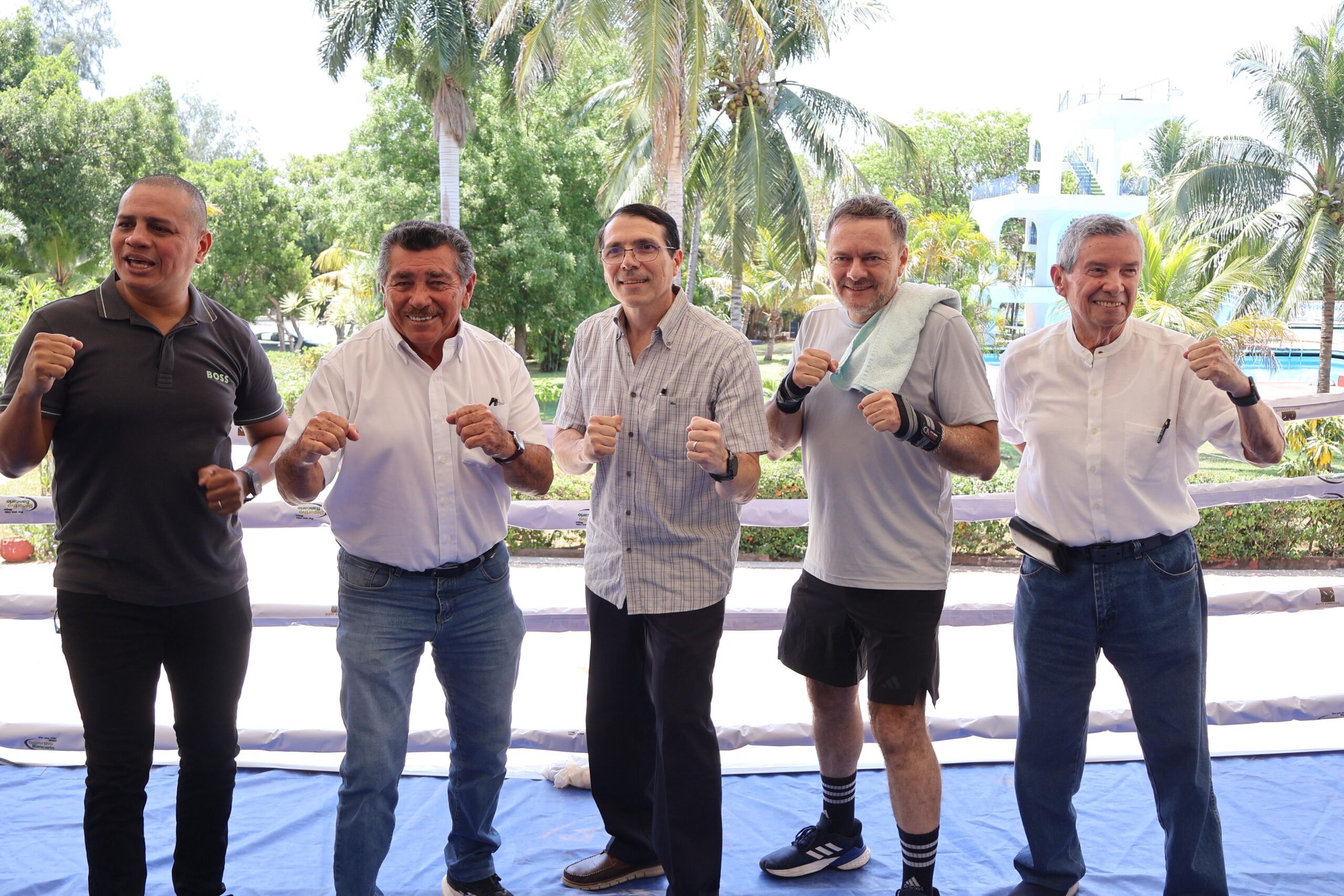 Guty Espadas inaugura su segunda academia de boxeo en Yucatán