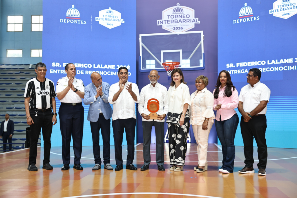 Vicepresidenta Raquel Peña y ministro Kelvin Cruz inauguran Torneo de Baloncesto Interbarrial – Ministerio de Deportes