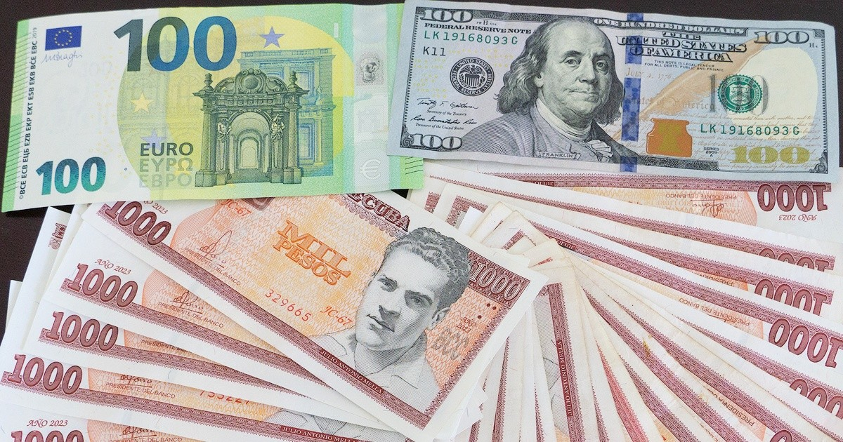 Bajón de precio de una divisa en el mercado informal cubano