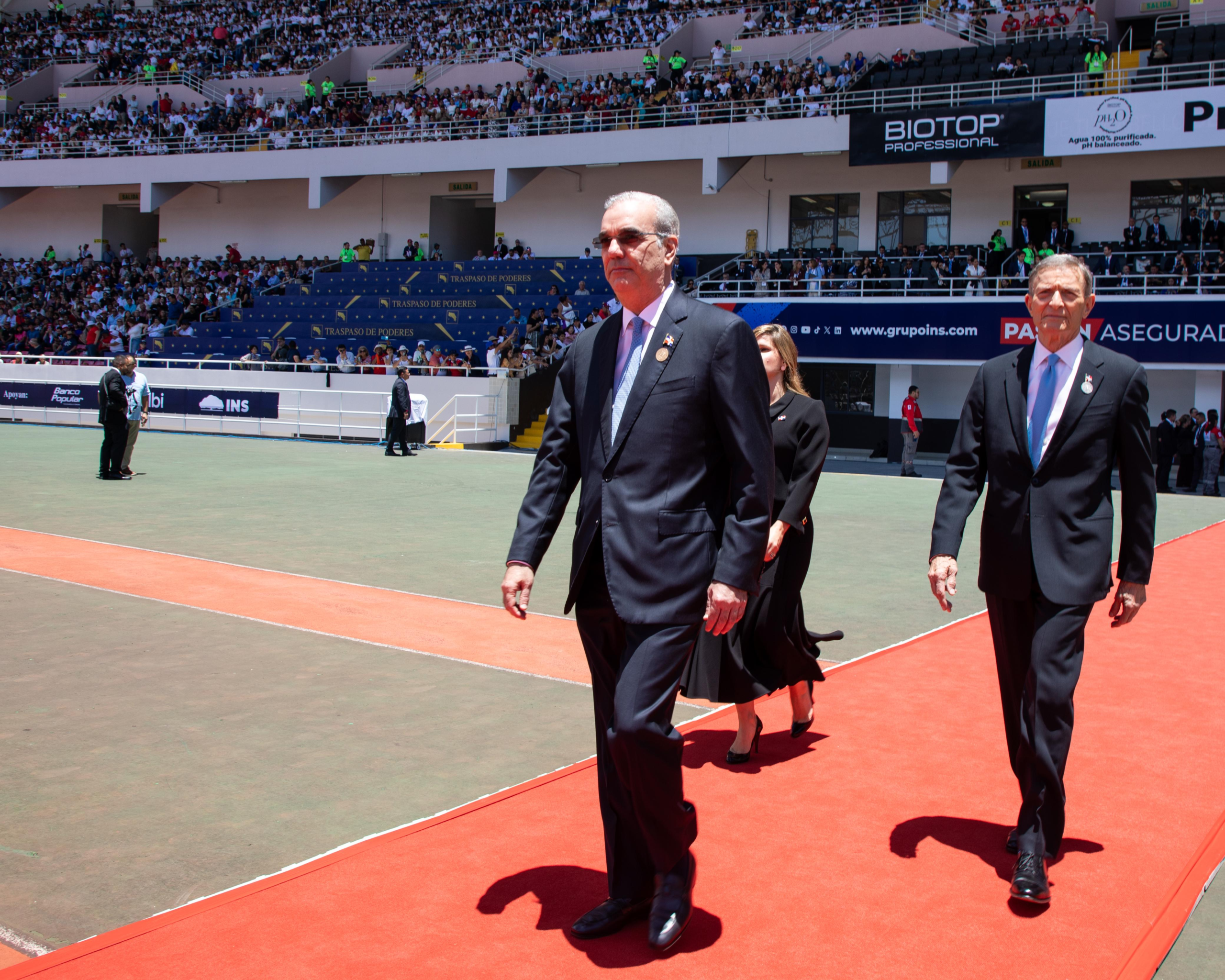 Presidente Abinader destaca a Costa Rica como referente regional en zonas francas de tecnología, dispositivos médicos y equipos eléctricos