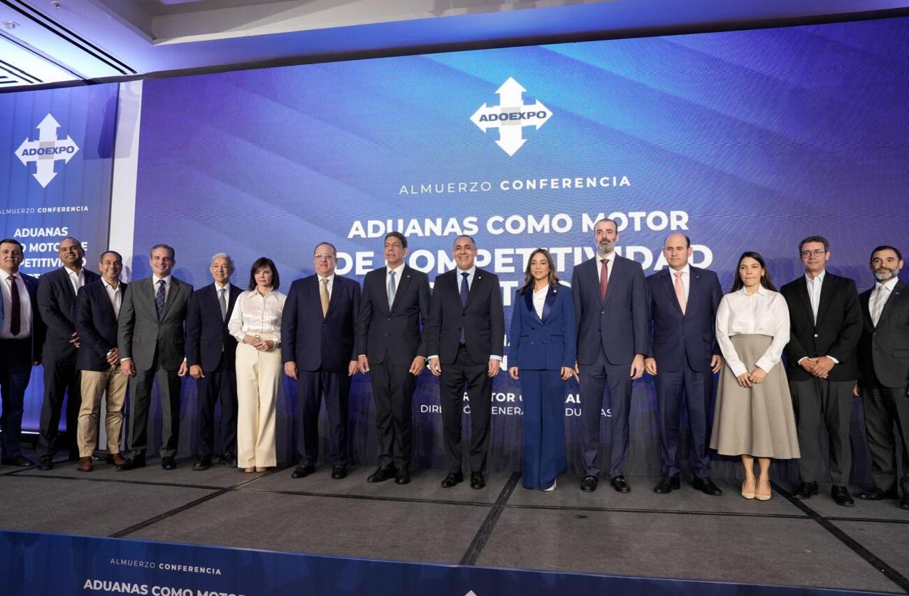 Aduanas fortalece competitividad de las exportaciones dominicanas