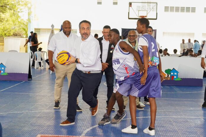 No importa la distancia, el INEFI está presente en toda la geografía nacional; desarrolla en Elías Piña amplia jornada deportiva y recreativa