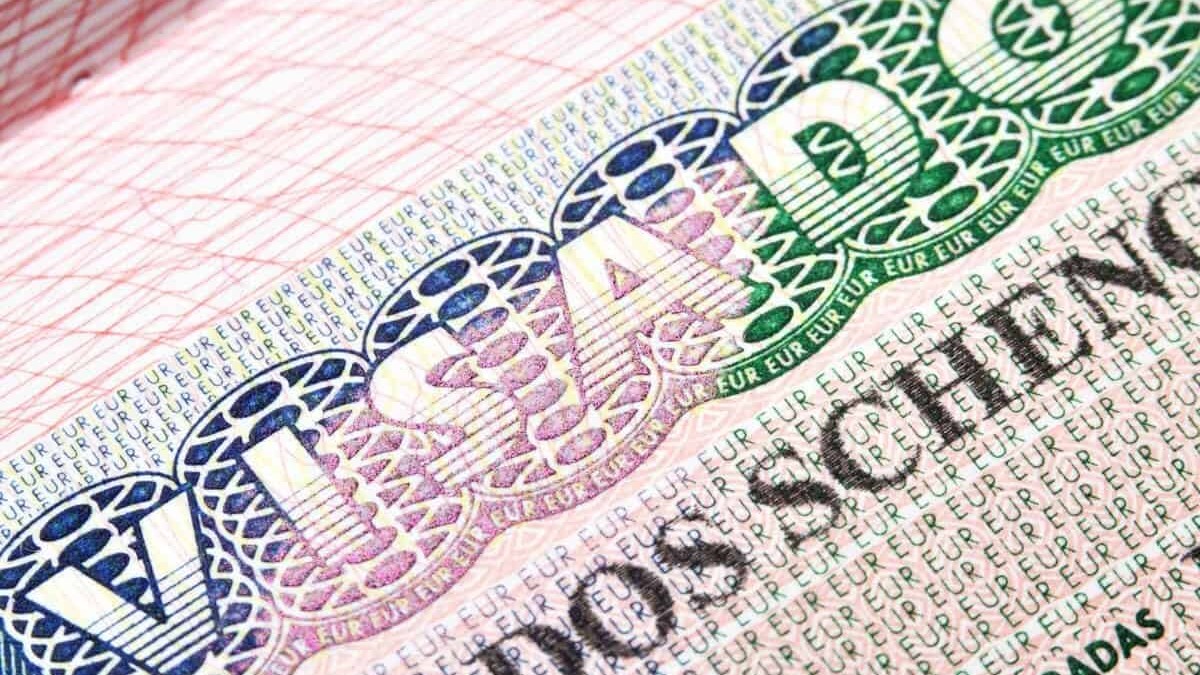 España comenzó este 1ro de mayo a tramitar visados Schengen para cubanos que viajen a Bélgica